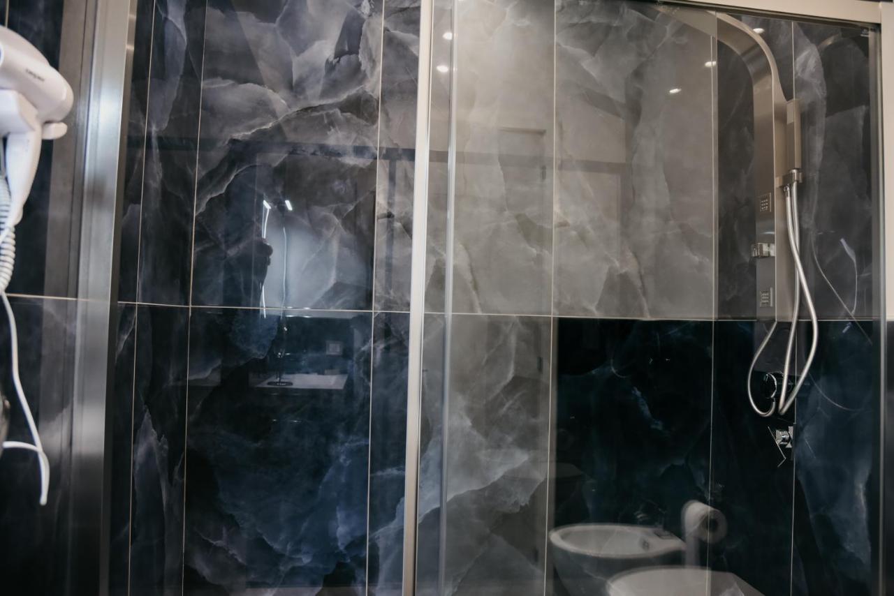 Terra Mia Suite - Chi Tene' O Mare Naples Extérieur photo