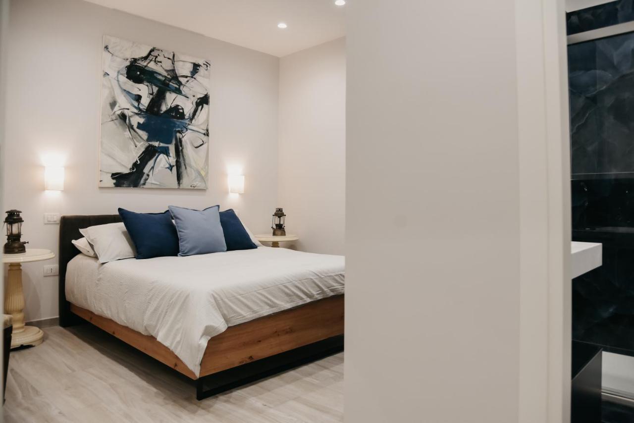 Terra Mia Suite - Chi Tene' O Mare Naples Extérieur photo